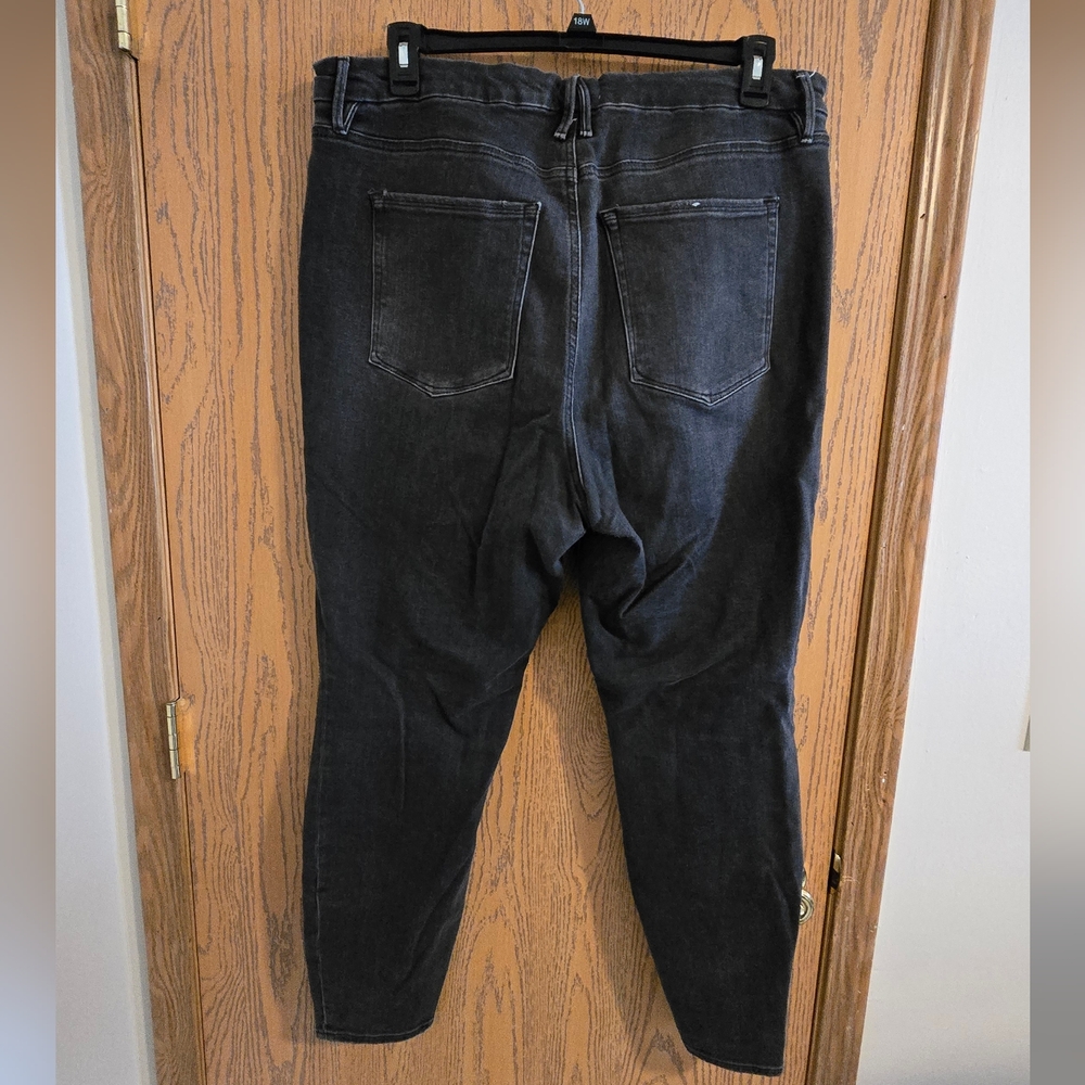 Good American Skinny Jean - 20 - Picture 7 of 9